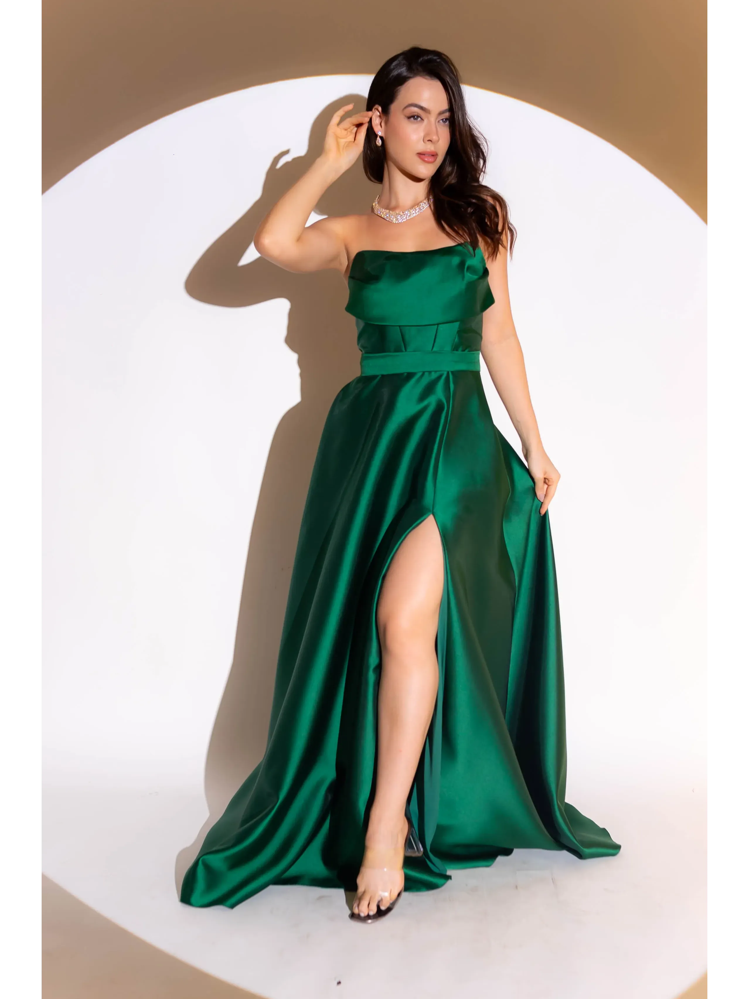 vestido verde tomara que caia fenda LORE24.webp